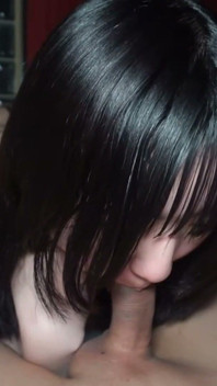 She's Grown Into a Gorgeous E-cup Beauty - a Real Private Encounter Takes an Unexpected Turn at Karaoke