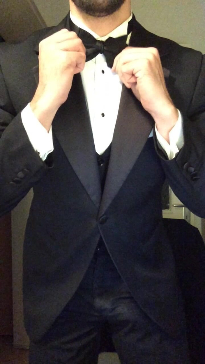 Master Shiny Shoes: Horny in Tuxedo