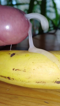 A Gay Dream Comes True. a Highly Potent Premium Sperm Donation for Your Banana Split..mp4