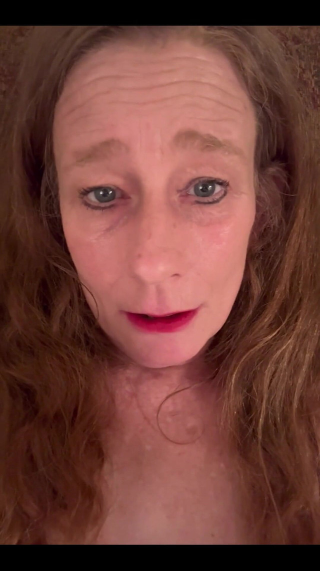 Honeyfleurluv Is Back and so Horny! (Honeyfleur)