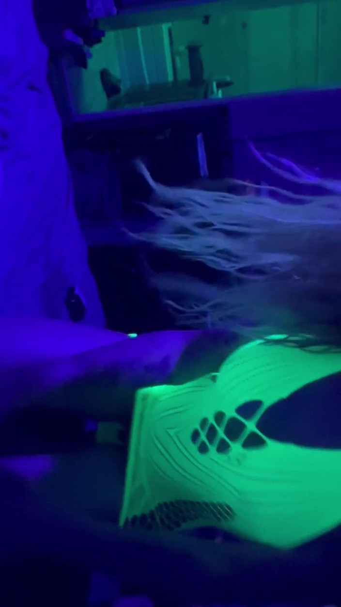 Zoey Portland: Zoey Portland are parte de o pulă mare în spatele clubului