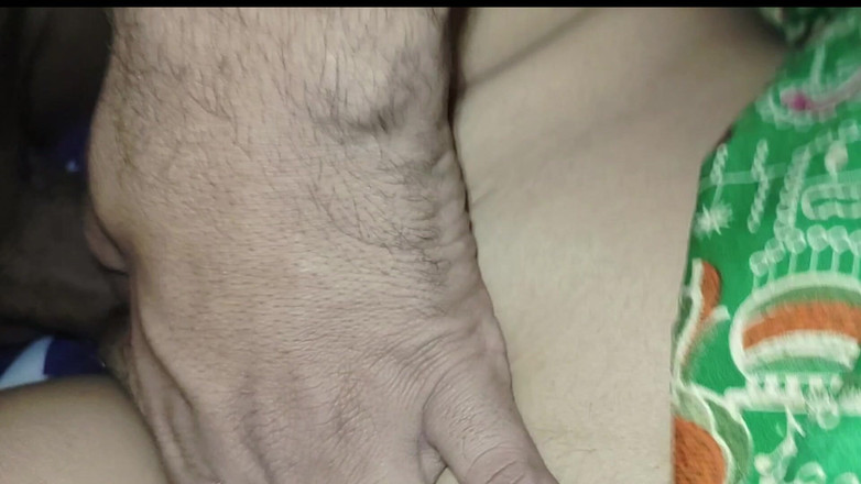 Desifukraa: Я трахав свою невістку в різних позах.