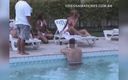 Amateurs videos: Chicas desnudas en una despedida de soltero junto a la...