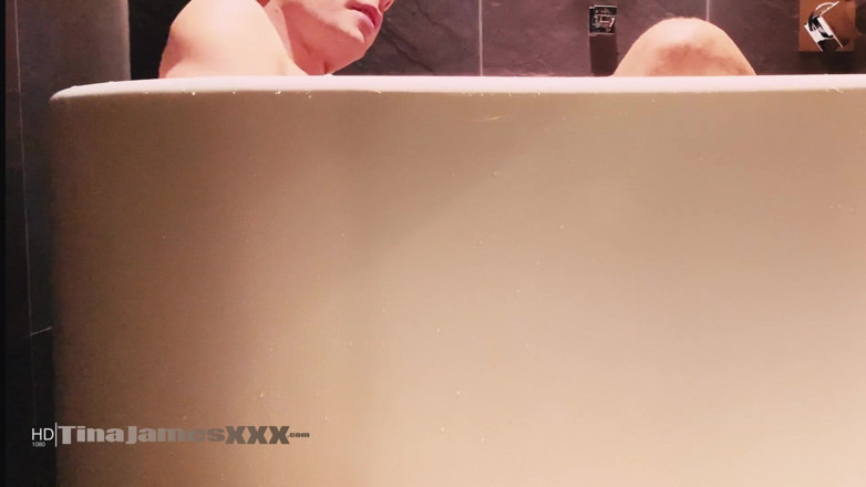 TinaJamesXXX: Otel banyo zamanı