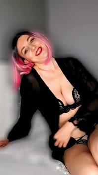 Lady Angela Rogacz POV koronkowa bielizna wytatuowana bogini