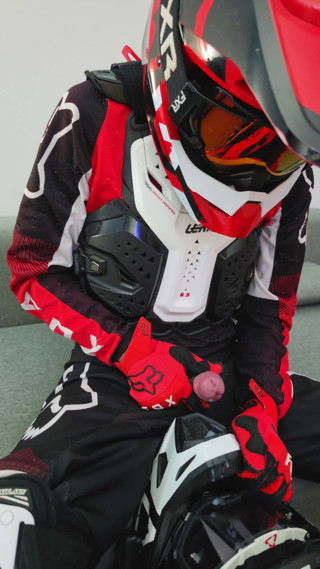 Sneakersmax98: Naughty Biker Cums on Mx Helmet