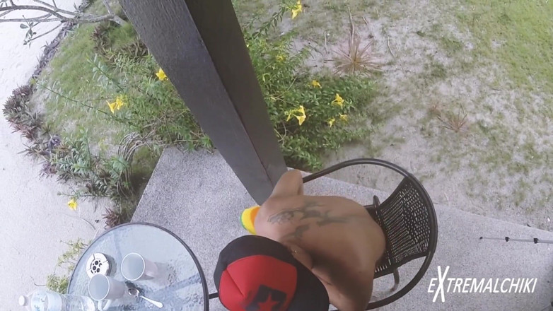 Extremalchiki: Outdoor villa twink sex