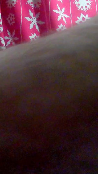 Acariciando meu pau;)