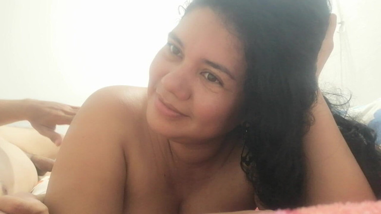 Valkyrie and Luigy Couple: 私のスラットガールフレンドはセックスが大好き