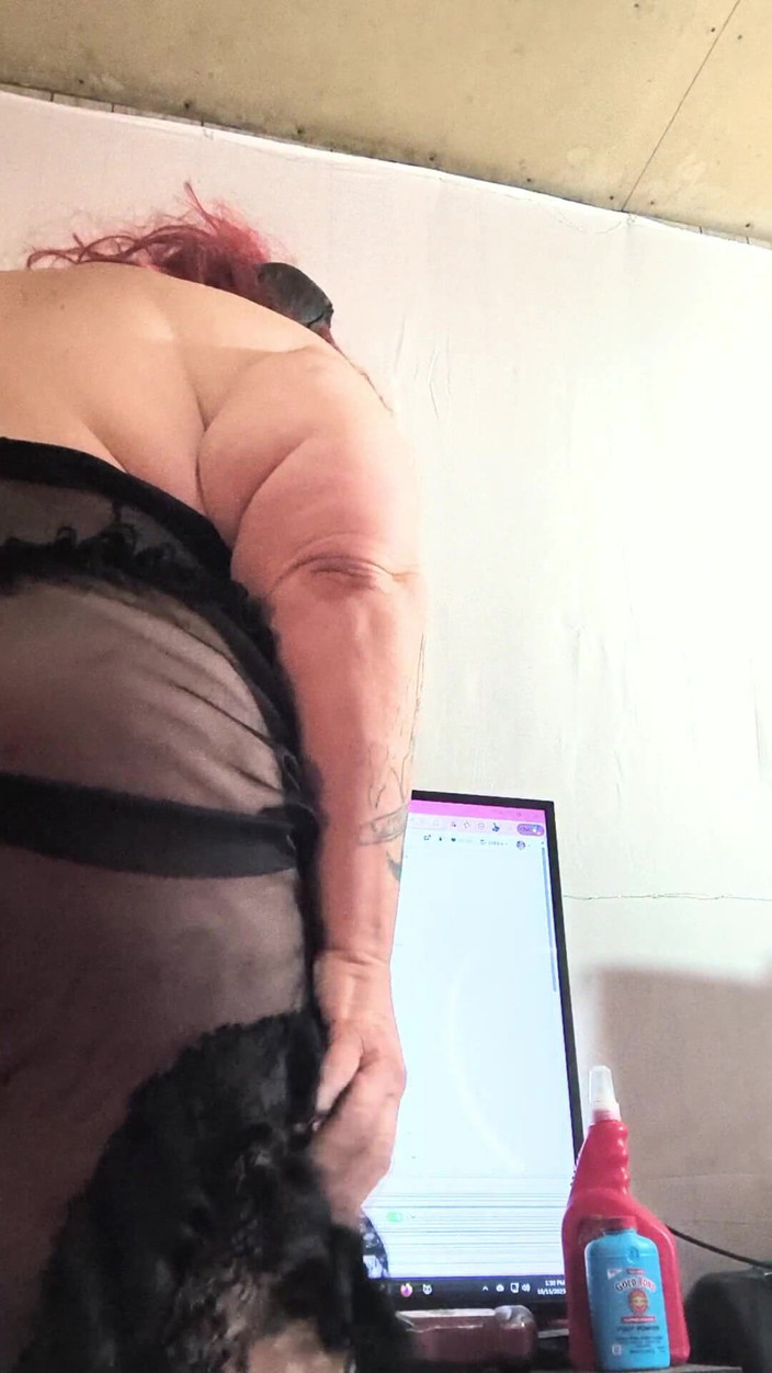 HerculesnVENUS: O să-mi asculți curva îți taci gura cu dezbrăcarea aia de...