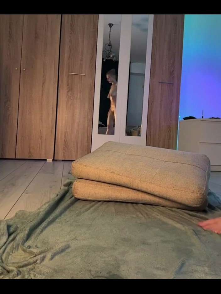 JuiceLussie: Squirting Crazy Anal Fuck