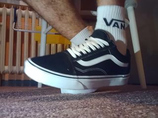 jerkofflover: Sepatu Vans Baru