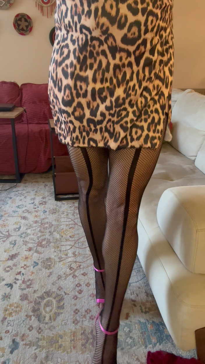 cd_aysemmm: Evi temizledim, yoruldum ve dinleniyorum