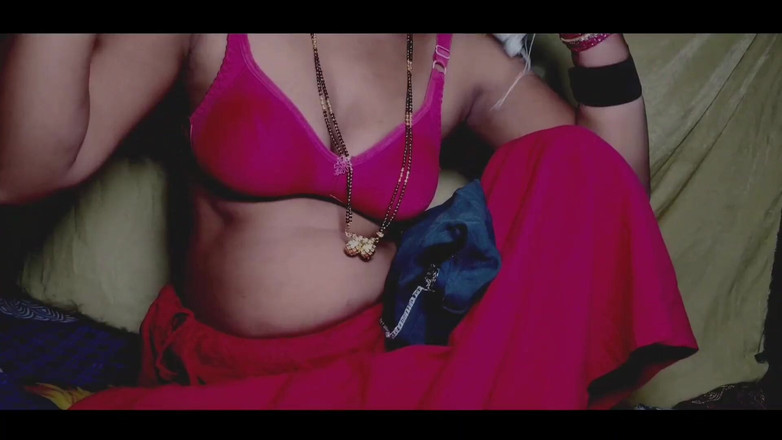 Desi step mom: Futai anal complet Sxy Sali Ki Chikni Chut Ki Film...