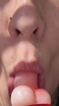 4K - Giantess 형벌 - 내 음식에 있는 작은 남자