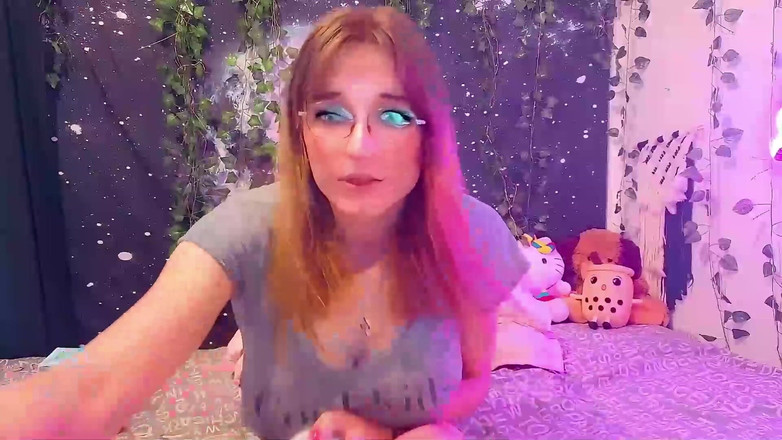 Bella Roar: I Fuck This Toy Soo Hard Sooo Hot!!!