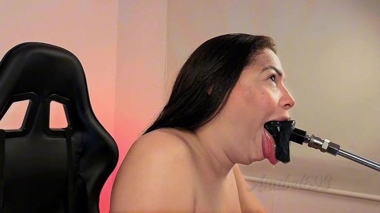 anabel693: Mordaza, llenan mi cara de semen