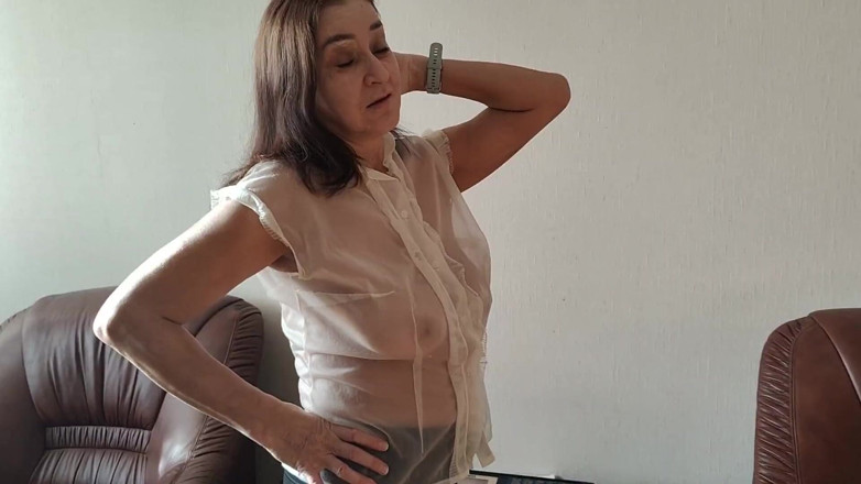 Tumanova Alina: Ibu tiri bermain Piano dengan telur, tetapi dia mengongkeknya juga!