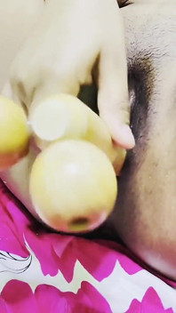 Desi Hot Beautiful Girl Fingering Pussy