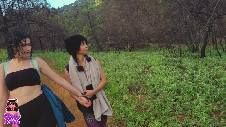 Cindy Luna Petite: ฉันเจอสาวเซ็กซี่ในแม่น้ำ แล้วเราก็จบลงด้วยการเย็ดกัน