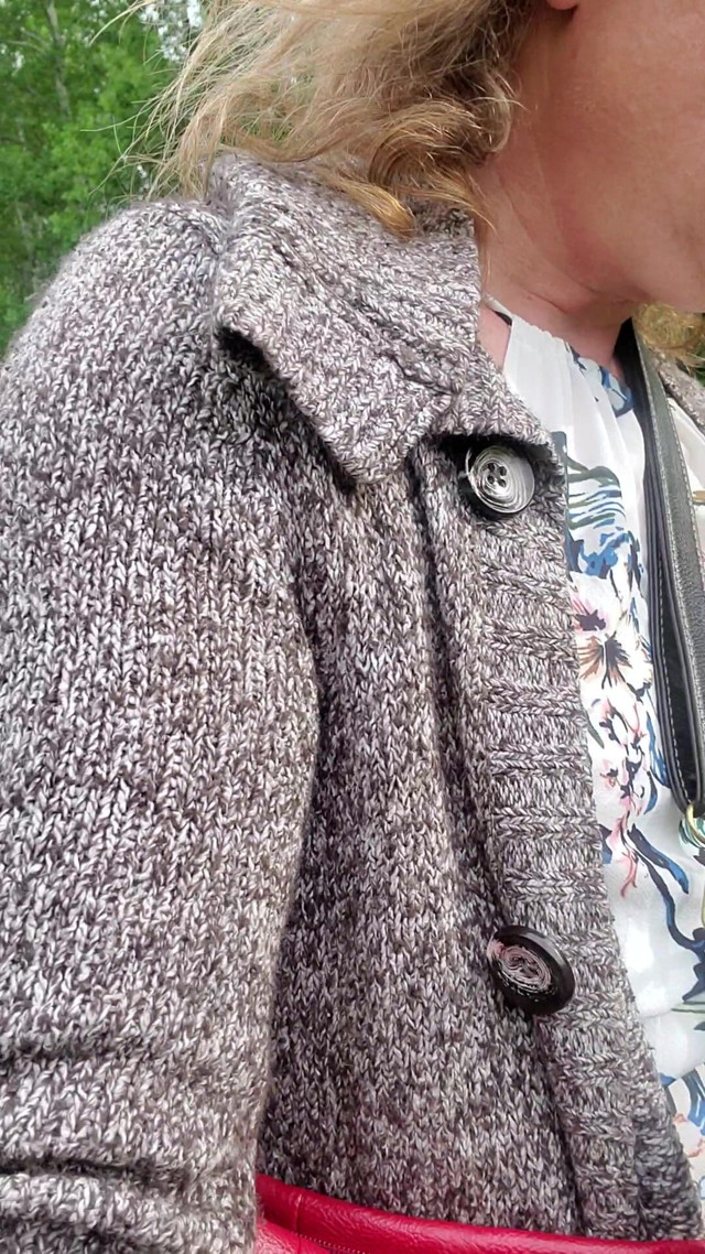 Outside Walking with a Vibrating Wand in My Ass (Krystall Cox)