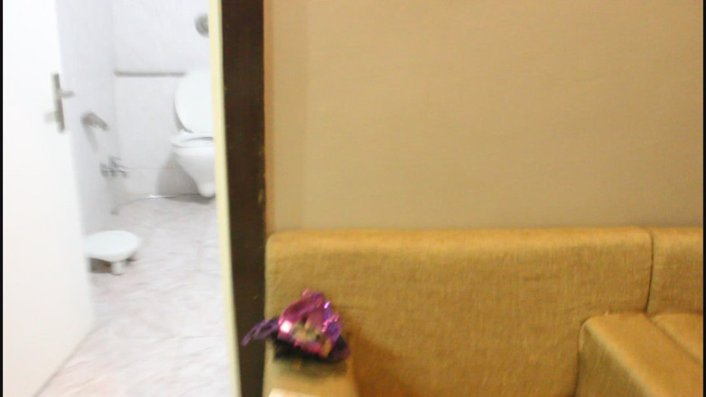 Indian Bhabhi: Indian MILF Mona Bhabhi Naughty in-shower Tease