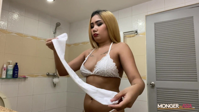 Monger In Asia: Impregnating a sexy Thai gogo dancer with giant jugs