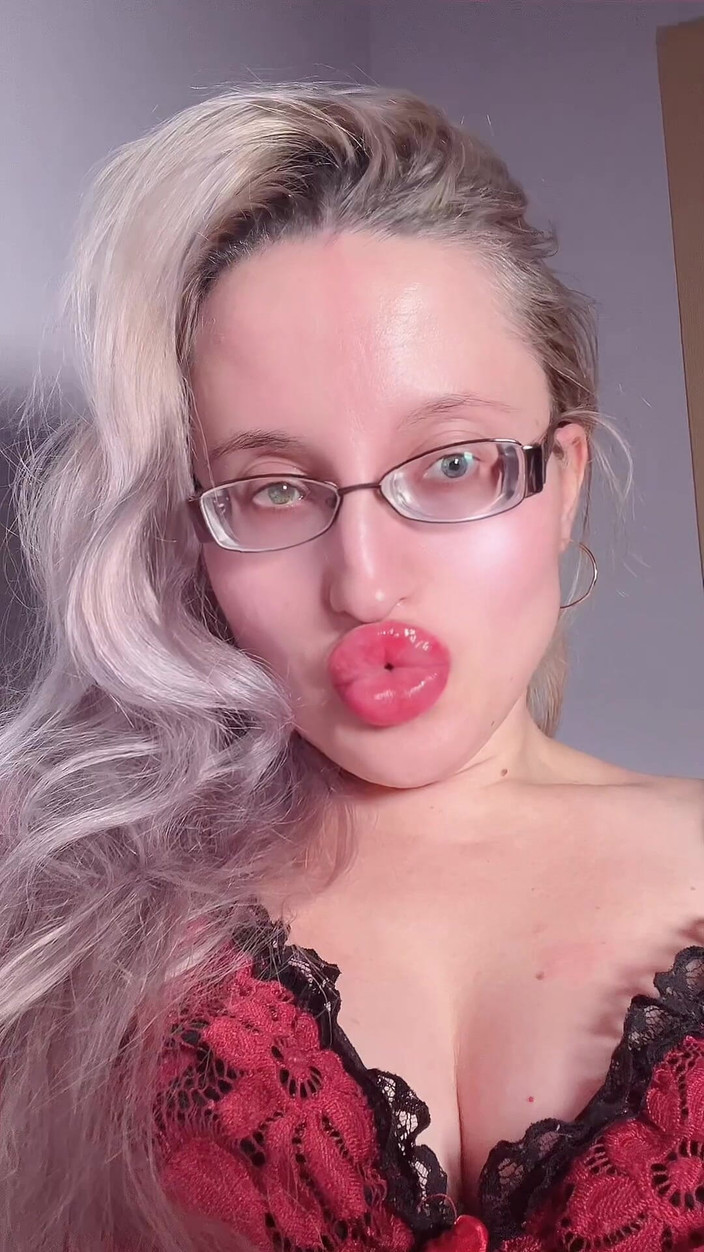 FinDom Goaldigger: Я втратив окуляри