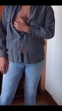 ลูกเลี้ยงเมดช่วยตัวเองดูฉันโชว์หี แล้วอยากเย็ดฉัน