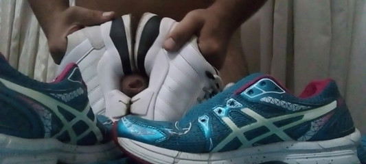 Sneakerfetish_BR: Sneaker fuck and cum on asics