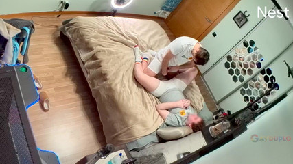 GayDuplo: Erkek arkadaşımı prezervatifsiz sikiyorum ve deliğine boşalıyorum!