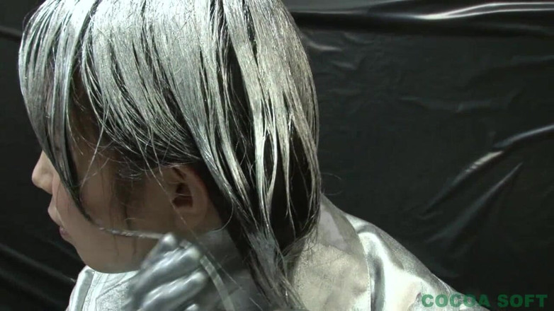 Cocoa Soft: As a cosplay costume, the whole body became silvery