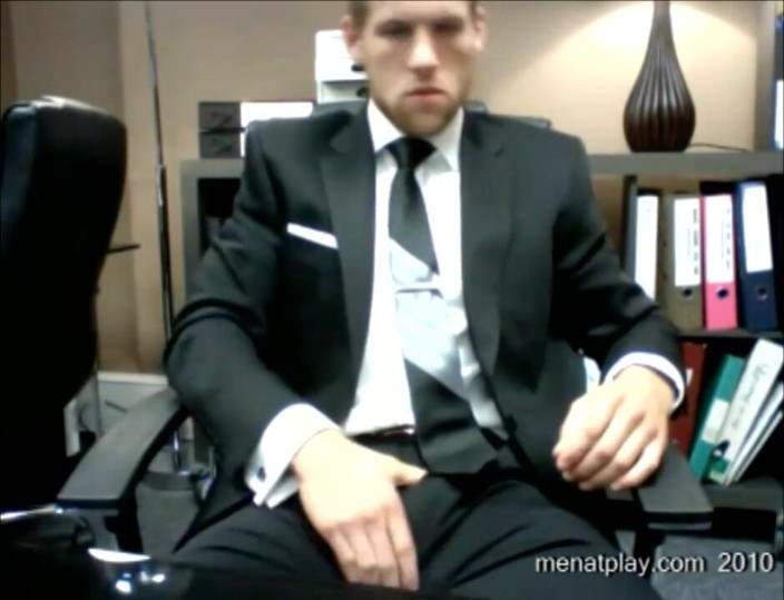 MenAtPlay: David Jones' Raw Webcam