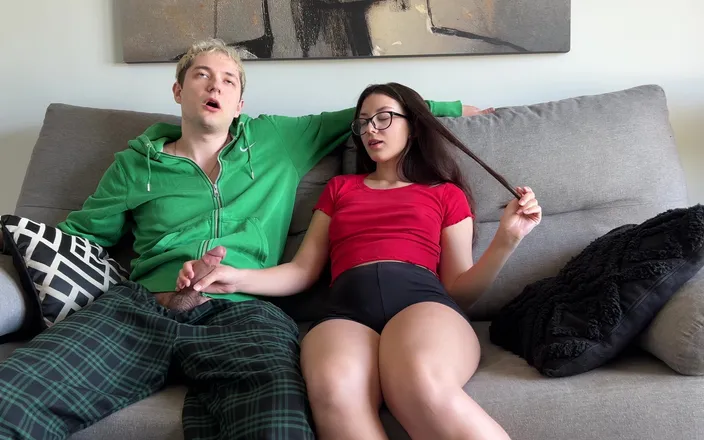 Sugary Kitty: Step Sister Caught Step Brother Jerking off on Her Couldn't...
