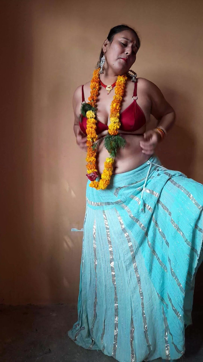 Puja555: 핫한 댄스