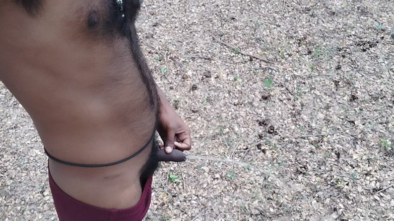 KUMBHA MANOJ KUMAR: Xhard - ไปห้องน้ําในแฮนด์เชคในป่า