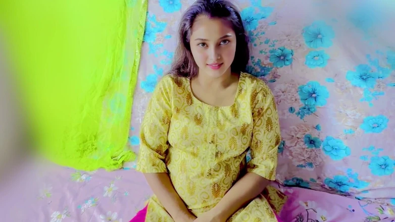 Fuckkkker: Bini Cantik India Berkongkek dengan Bos