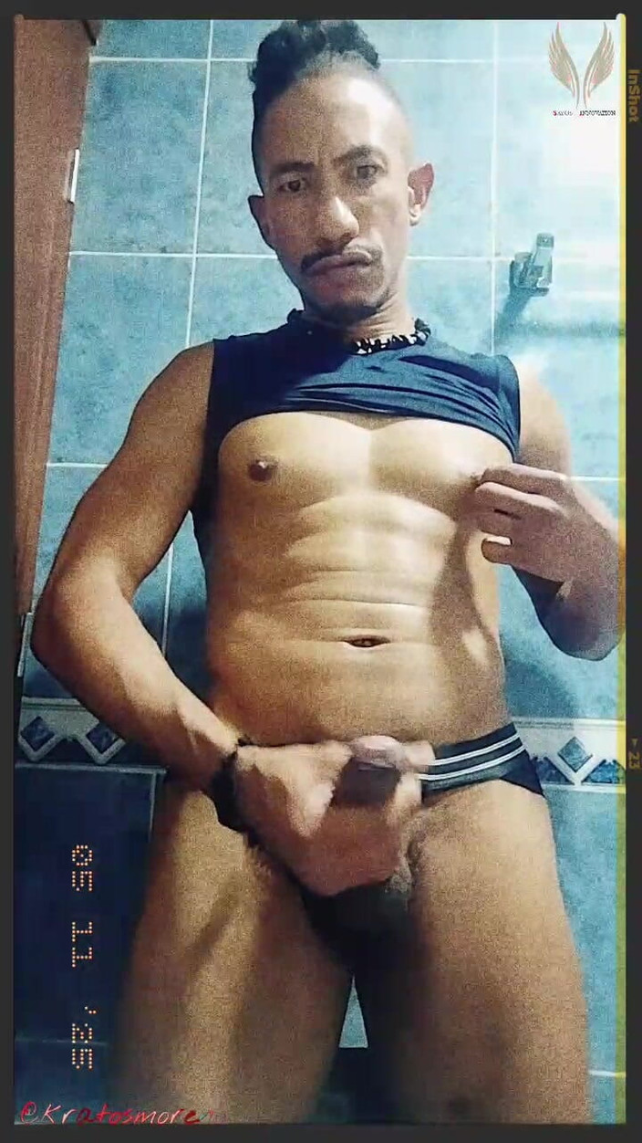 Kratosmoreno: Самозадовонення Khratos