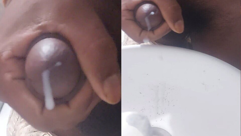 PujaRay2024: Aujourd’hui, nous nous sommes masturbés en se rappelant la culotte...