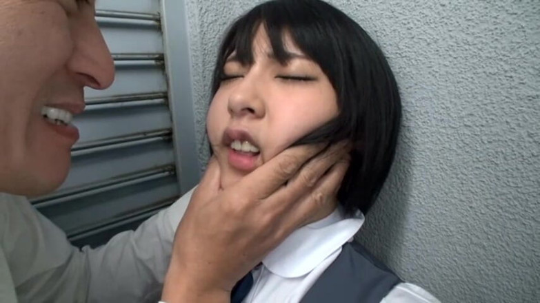 CherryBONBON: Garage Kiss Shock - Short Hair Beauty’s Guilty Pleasure