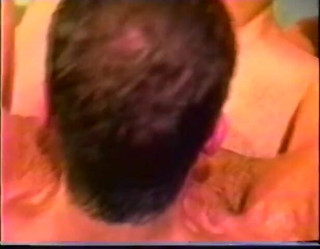 Gays Case: phit mard aadhe nagn rink par kushti karte hain
