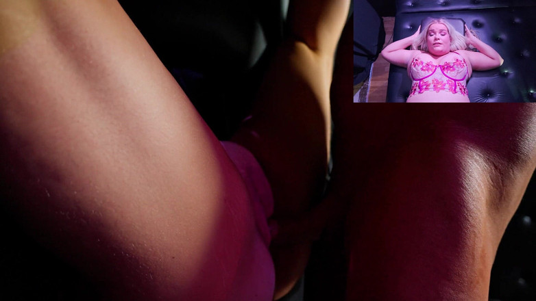AmeliaRae: Scéna s glory hole
