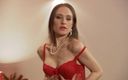 Dark Holes: Strip-tease sexy en lingerie rouge pour Alexandra - soft