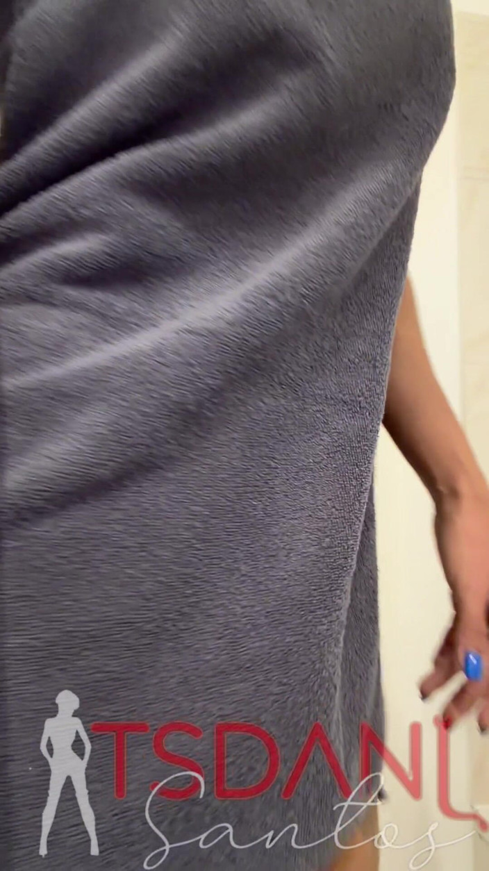 Tsdanisantos1: Solul acasă înainte de a face duș