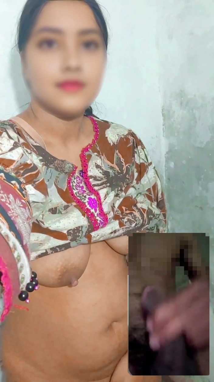 Muscool: Desi dziewica dziewczyna palcowania lub rozmowa wideo dla swojego przyrodniego...