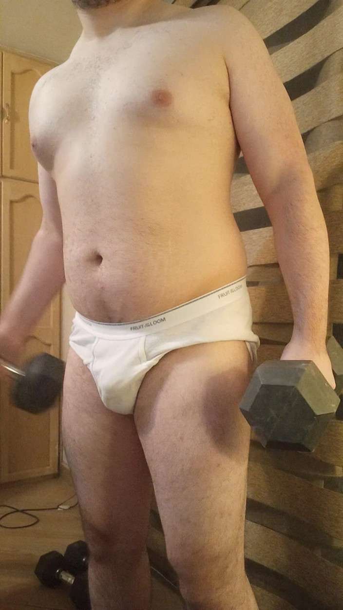 Himbo_Fox: 머슬러스 스탤리언이 웨이트 트레이닝을 한다