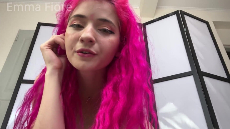 Emma Fiore: Fit Teen Sexy Dance