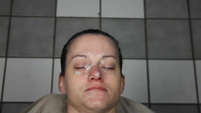 Dirty Dees: Pancutan mani dalam si dees kotor mengongkek muka yang cantik