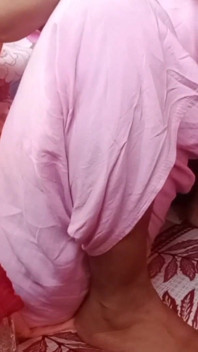 Desi FREUNDIN erstmals sexvideos. Desi FREUNDIN sex mit enger muschi. DorfFREssin enge muschi XXX video.