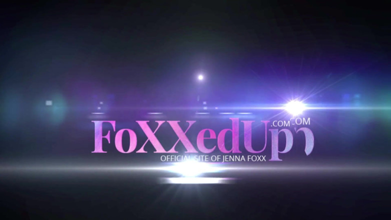 Jenna Foxx: Pennie Reed dává Jenně Foxx orgasmus!